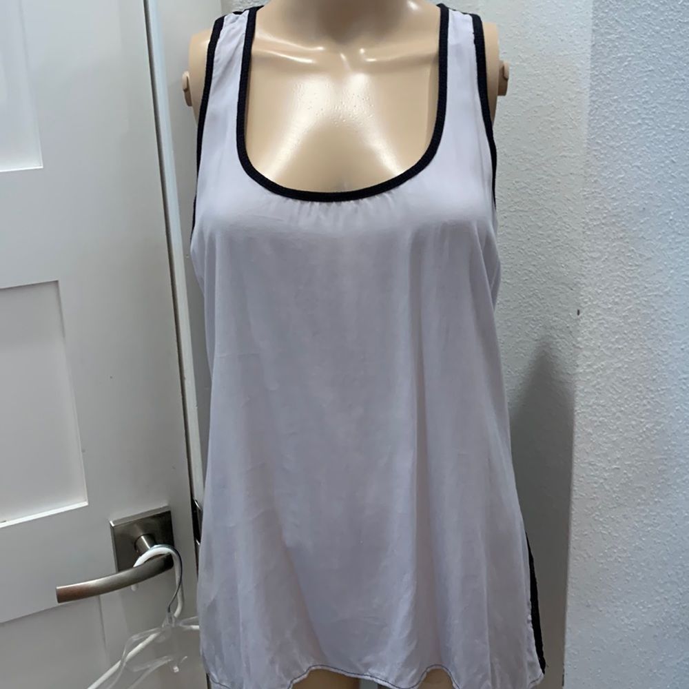 NWT h.i.p. Grey Front Black Lace Back Tank Size M